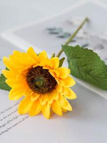 1PC/3PCS/5PCS Artificial Flowers Sunflowers Silk Gerbera Bouquets For Autumn Halloween Christmas Decorations Wedding Vase For Home Dining Room Bedroom Decorations, Festival Birthday Party Accessories, Wedding Venue Background Decoration Gifts Graduation