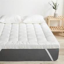 1pc Washable Mattress Protector Cover, Solid Color Suitable For Students, Apartments, Hotels, Dorms, College, Everyday Home Use