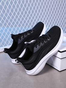 1 Pair Women's Road Running Shoes, Lightweight Comfortable Outdoor Travel Walking Athletic Sneakers, New 2025 Spring Summer Breathable Mesh Casual Travel Shoes Jogging Footwears - Black and White - View 2