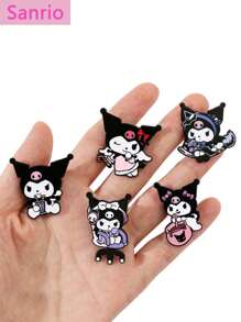 Sanrio 5 peças Sanrio, broche de esmalte adorável, broche de metal Sanrio criativo e personalizado com desenho animado, decoração fofa Kuromi, broche de liga de óleo, acessórios comemorativos, acessórios decorativos de escritório, camisas, jaquetas, joias, Natal, Halloween