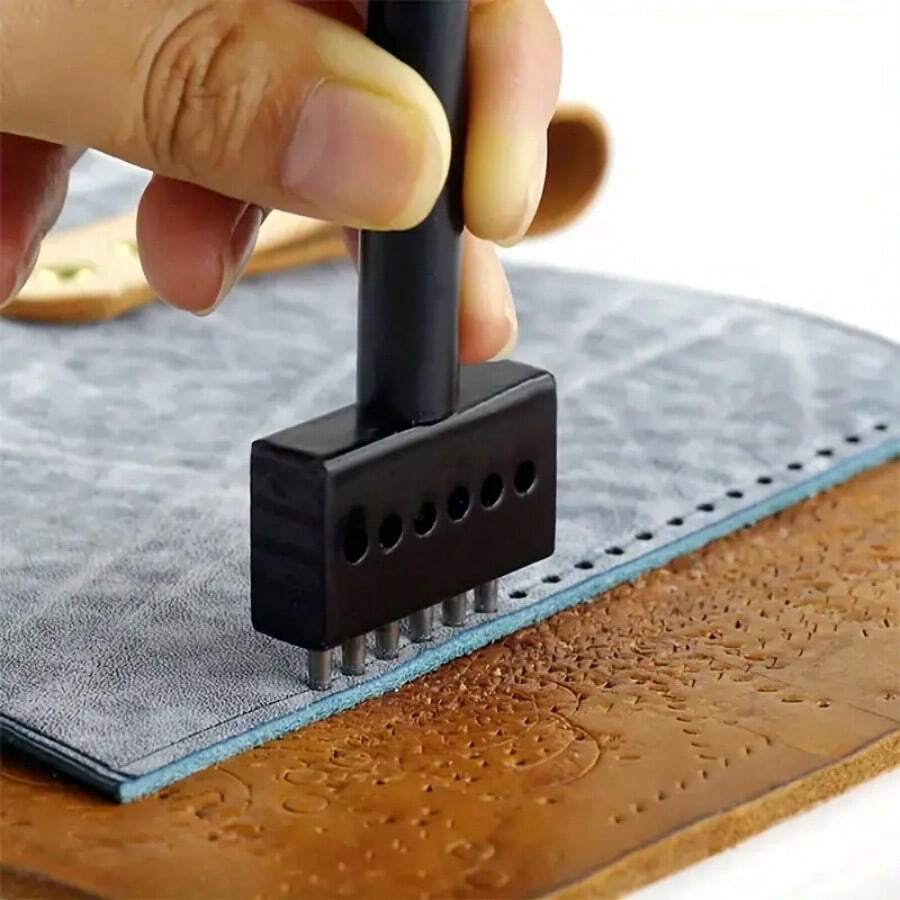 Dụng cụ đục lỗ da 4 trong 1, dụng cụ đục lỗ cầm tay 4mm có thể điều chỉnh, dụng cụ đục lỗ bằng thép dùng để sửa chữa da, dụng cụ đục lỗ cầm tay không dây, dụng cụ đục lỗ bằng da làm quà tặng Giáng sinh lý tưởng - màu đen - Xem 1