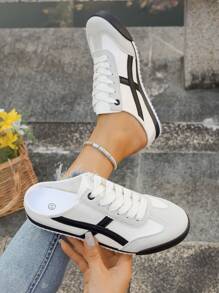 Zapatillas de moda para mujer, elegantes tenis de corte bajo con cordones, punta redonda, casual, con diseño de rayas, suela antideslizante de PVC, forro de malla, parte superior de PU, cómodos para todo el año