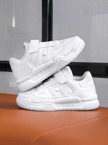 Boys White Sports Shoes, Teens Pure White Low-Top Casual Shoes, Girls New Anti-Slip Student School Running Shoes, Leather Surface Waterproof Breathable Wear-Resistant Lightweight Sneakers, Children Comfortable Leisure Shoes Suitable For Indoor/Outdoor Activities, School Days, Daily Wear
