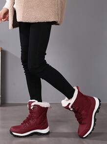 1双女士白色高帮雪地靴，2025冬季新款户外高帮雪地靴，女士保暖加厚踝靴，防滑雪地旅行黑色滑雪鞋