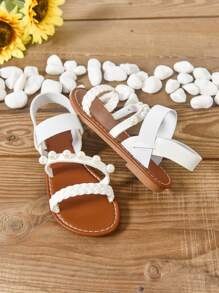 Najnowsze modne, urocze rzymskie sandały na zewnątrz, w stylu szkolnym, płaskie dla dzieci