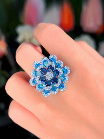 1 pièce Bague de fiançailles de mariage de luxe pour femmes avec fleur géométrique 3D bleue, serti de zirconium cubique. Bague de déclaration pour fête de mariage et soirée de gala, taille réglable