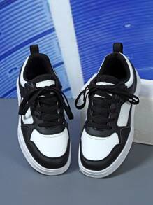 经典黑白时尚运动鞋，休闲运动校园滑板鞋，步行鞋，校鞋，适合作为节日礼物 - 黑與白 - 查看 3