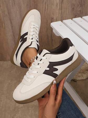 复古经典休闲运动鞋，圆头系带，时尚男女运动鞋