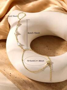 1 件优雅精致的金色手指链手链，配有可调节戒指，镶嵌锆石，适合女性日常和派对佩戴