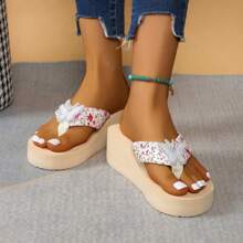 Women's Floral Handmade Bow Flat Thong Sandals, Large Size Beach Shoes, Fabric Upper - White - View 2