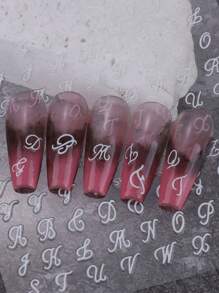 Pegatinas de letras góticas, pegatinas de uñas con letras, pegatinas de uñas 3D con letras vintage, blanco, negro, oro, plata, calcomanías adhesivas DIY, diseños de arte para uñas, decoración de uñas, fácil de usar y duraderas pegatinas de uñas, decoración de uñas DIY para salón de uñas
