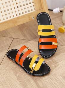 1 Double Learning Girls PU Open Toe Round Toe Flat Slippers, Light Casual Roman Sandals Suitable For 3-15 Years Old Baby Girls, Fashion Cute Color Contrast Design, Spring And Summer New Suitable For Outdoor Beach - Yellow - View 1