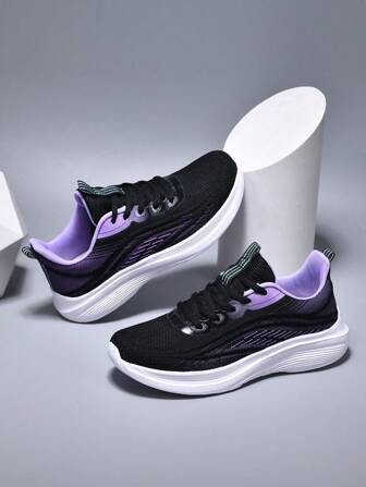 1 双女士路跑休闲运动鞋，轻便舒适，适合户外旅行和散步，2025 年春夏新款轻便网眼透气旅行鞋，流行百搭跑步运动鞋