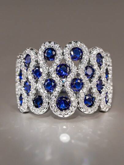 1枚精美立方氧化锆戒指，适合女性佩戴，可用作婚礼、情人节礼物、珠宝、送给妈妈的礼物、母亲节礼物。