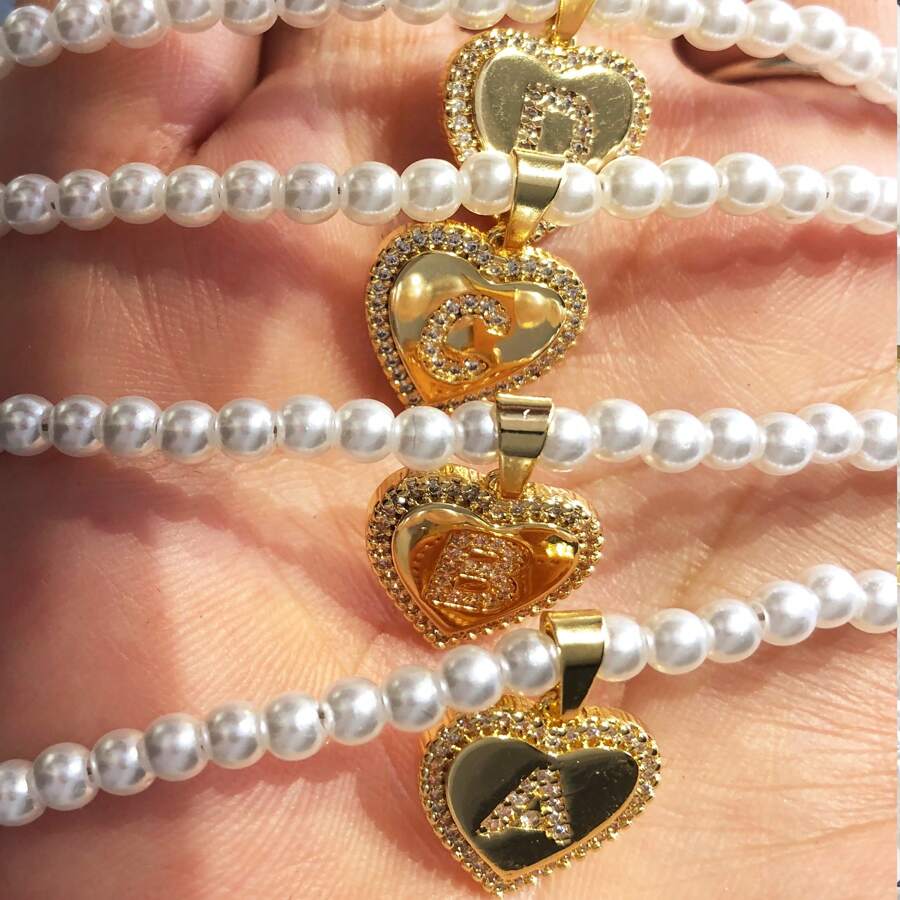 Mặt dây chuyền trang trí hình trái tim và ngọc trai giả Cubic Zirconia 26 chữ sang trọng, thích hợp cho tiệc tùng và đeo hàng ngày - Vàng - Xem 1