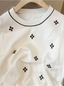 New Knit Versatile Short Sleeve Top, Casual Minimalist Loose Fit Round Neck Embroidered Lightweight