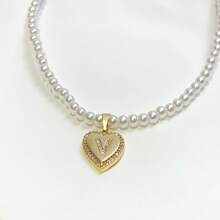 Mặt dây chuyền trang trí hình trái tim và ngọc trai giả Cubic Zirconia 26 chữ sang trọng, thích hợp cho tiệc tùng và đeo hàng ngày - Vàng - Xem 30