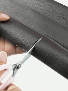 1 件节能皮革门密封条 - 门下挡风条，可调节门挡风条密封条，用于阻挡噪音，节能门扫，适用于内门和外门，易于安装，可切割长度，阻挡冷空气、灰尘和昆虫，适用于缝隙，强力粘合钩环闭合。 - 彩色 - 查看 7