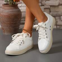 2025 Early Spring & Autumn White Sneakers, Suitable For Outdoor Trips, Travel, Casual Wear, Women's Printed Flat Thick Sole Sport Shoes, Lightweight White Athletic Shoes Suitable For Students, Breathable And Comfortable, Suitable For Daily Wear, Fashionable And Versatile, Suitable For School And Leisure Activities