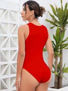 Solid Color Round Neck Sleeveless Bodysuit. - Red - View 3