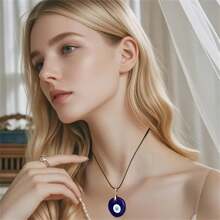 1pc Devil's Eye Circular Pendant Necklace, Minimalist & Fashionable
