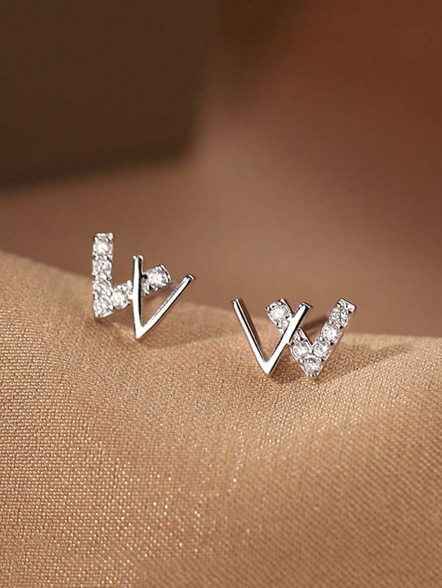 1 Pair S925 Sterling Silver Minimalist CZ Letter Stud Earrings For Women, Comes With Elegant Gift Box