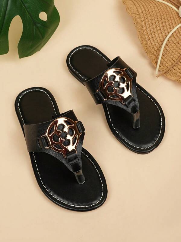 Children's Fashion Slippers Summer New Metal Buckle Decorative Toe Design Outdoor Wear Resistant And Anti Slip Slippers Fashionable And Versatile Beach Slippers