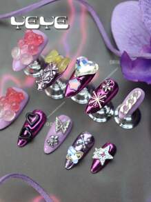 用10片装假指甲表达你的爱意！这款假指甲套装包含杏仁形中号指甲、紫色假指甲、糖果熊假指甲、3D立体装饰假指甲（蝴蝶结、蝴蝶、链条、爱心、爱心水钻装饰、星星等多种卡通可爱图案），采用全覆盖式亚克力材质，纯手工制作，欧式美甲用品，适合女性和女孩，可用于节日、日常、工作、派对、聚会等各种场合。套装还包含1个迷你指甲锉和1张双面胶标签，也是送给所有女孩的绝佳礼物。 - 紫丁香色 - 查看 2