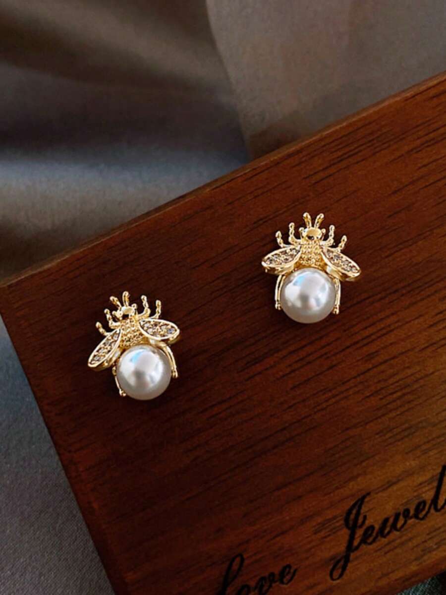 1 Cặp bông tai đính ngọc trai và ong nhỏ mạ vàng bạc Sterling S925, quà tặng sinh nhật/ngày lễ tình nhân cho bạn gái - Hoa tai đính đá hình con ong vàng - Xem 1