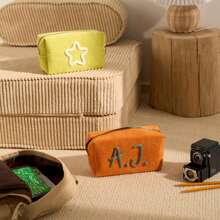 Borsa per il trucco personalizzata in pelliccia, borsa per il trucco soffice personalizzata, borsa cosmetica ricamata, borsa cosmetica soffice personalizzata, trousse da viaggio ricamata soffice, portafoglio carino, trousse da toilette, borsa per il trucco personalizzata, borsa cosmetica ricamata, trousse da toilette trapuntata con nome, borsa per il trucco, accessori da viaggio