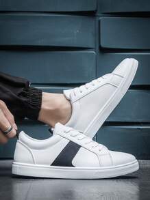 Zapatillas casuales de moda para hombres, zapatos planos ligeros y transpirables de corte bajo - Blanco - Ver 2