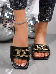 Damen Strand Slipper mit quadratischer Zehenpartie und rutschfester Sohle