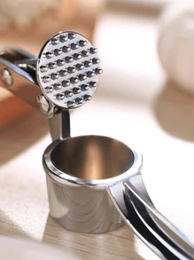 1pc Stainless Steel Garlic Press, Modernist Silver Multifunctional Garlic Mincer For Kitchen - Silver - View 6