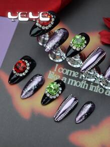 使用 10 件杏仁形梳妆台让您的指甲永远美丽，新年快乐黑紫色镀铬配水钻装饰红宝石和绿宝石异国情调魅力时尚全覆盖假指甲套装新奇金属灰紫色波西米亚风全覆盖丙烯酸假指甲套装适合女士和女孩经典手工指甲，配有 1 个迷你指甲锉和 1 张粘性标签