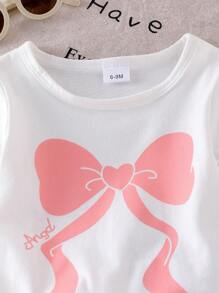 2pcs/Set Baby Girl Round Neck Short Sleeve Bow Printed T-Shirt And Embroidered Bow Denim Shorts Set