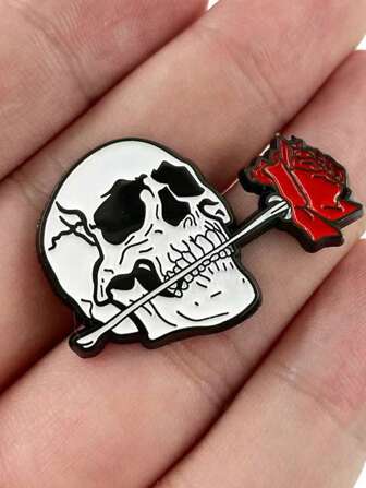 1pc Skull Casual Zinc Alloy Brooch, Skull & Rose Unique Personalized Brooch, Creative Metal Badge, Suitable For Students, Bags, Clothes, Accessories, Gifts, Fashion Accessories, Personalized Products, Art Quality Brooch Enamel Pin Pin For Clothes Bag Charm School Kpop Backpack Teacher Supplies Bag Charms Cute Office Accessories Shirts Jacket Jewelry Christmas Halloween Autumn-Winter Accessories,Suitable For Teens, Youth,Men,Casual, Outdoor, Athletic, Vacation, Graduation Gifts, Birthday, Daily Wear Clothes Pin Funny Teacher Gifts