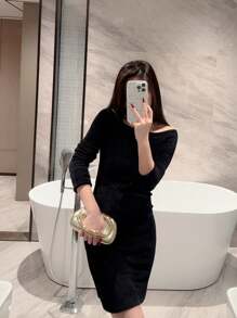 1 件欧美时尚金属装饰迷你盒式手拿包，迷人金属饰边女士派对手提包，优雅奢华的晚礼服，皮革设计派对/婚礼/舞会手拿包配金属链