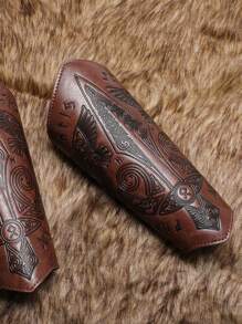 1 Pair Medieval Style Embossed Leather Wrist Guards, Cosplay Stage Props Rider Accessory - Brown - View 2