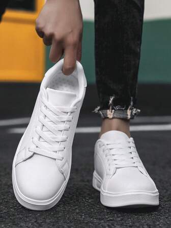 New Arrival White Sneakers, Versatile Korean Fashion Casual Low-Top Sneakers For Men, Student, & High-Quality
