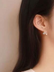 1 Pair Elegant Copper Alloy CZ Stone & Faux Pearl Heart Stud Earrings, Great Daily Wear & Anniversary Gift For Women