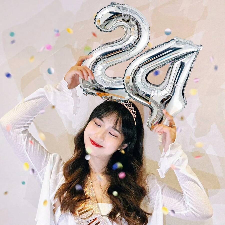 16 英寸银色数字气球,银箔聚酯薄膜气球,生日派对装饰,适用于生日装饰、毕业典礼装饰、新年装饰、节日装饰 - 銀色 - 查看 1