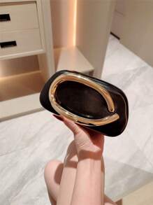 1pc Stylish Metal Decor Mini Box Clutch, Glitzy Metal Bar Insert Women Handbag Elegant, Luxurious For Evening Dress Party, Prom, Romantic Wedding, Metallic Chain Strap