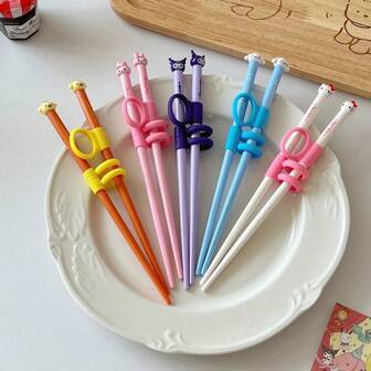  1 对 Sanrio 人物树脂学习筷子，可爱 Kuromi 和 For My Melody 设计，益智餐具，学校用品