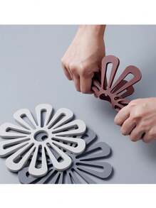 6pcs/Set Nordic Style Thick Tableware Coaster, Heat Insulation Placemat, Floral Design Non-Slip Cup & Plate Mat, Home Use (1 Pack)