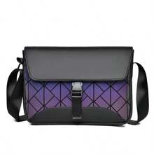 2025 新款菱形图案男士单肩包，时尚单肩斜挎包，时尚胸包，百搭男士包