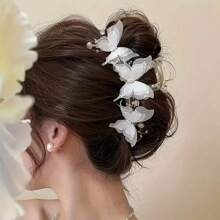 1 peça de grampo de cabelo borboleta grande com pérolas falsas e strass, doce e fofo, adequado para uso casual diário, saídas, combinação de festa, disponível em branco e rosa, acessórios de cabelo, grampos de garra, grampo de mandíbula de cabelo, grampo de cabelo para outono e inverno para roupas de férias femininas