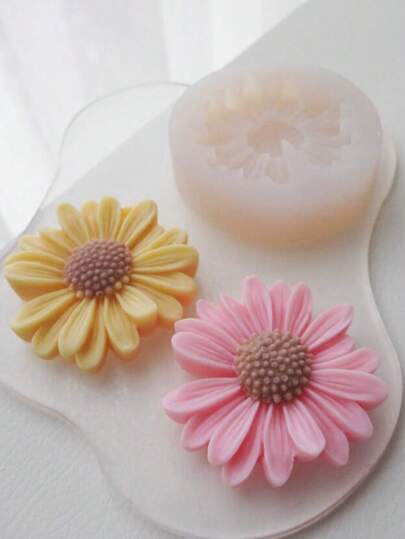 1pc/2pcs/5pcs Daisy & Sunflower Decoration Supplies For DIY Candle, Wax Melts, Gypsum Crafts - Silicone Mold