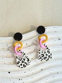 1 paire de boucles d'oreilles pendantes acryliques entrelacées à imprimé léopard, élégantes pour femmes