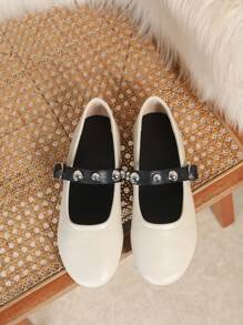 春秋季新款时尚法式奶奶鞋系带铆钉皮革芭蕾平底玛丽珍鞋女款 - 杏色 - 查看 4