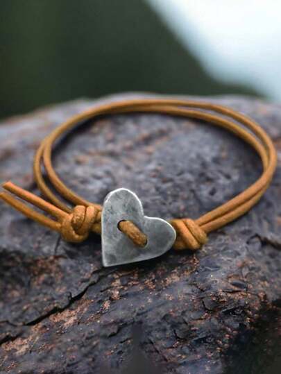 1pc Valentine's Day Classic Boho Leather Cord Metal Hollow Heart Decor Women Couple Bracelet, Vacation Party Daily Outfit Accessory,Mom,Mother,Mother's Day,Gift
